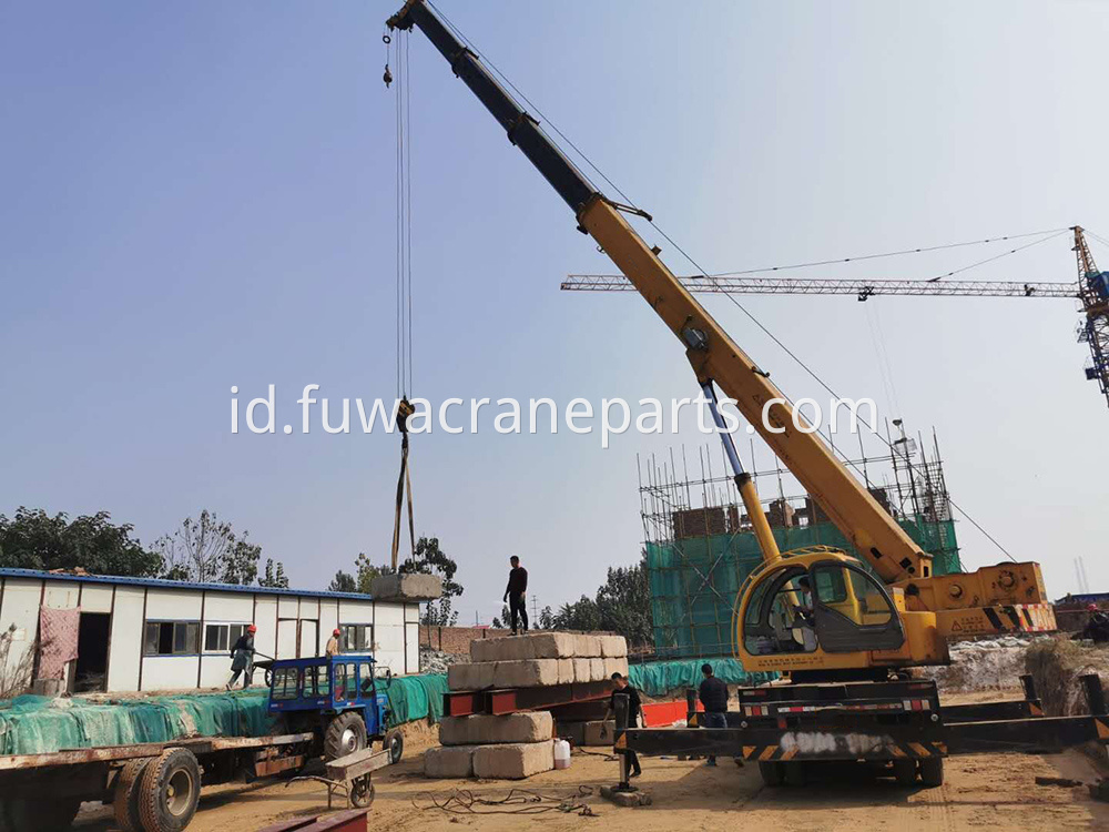 Sumitomo Crawler Crane